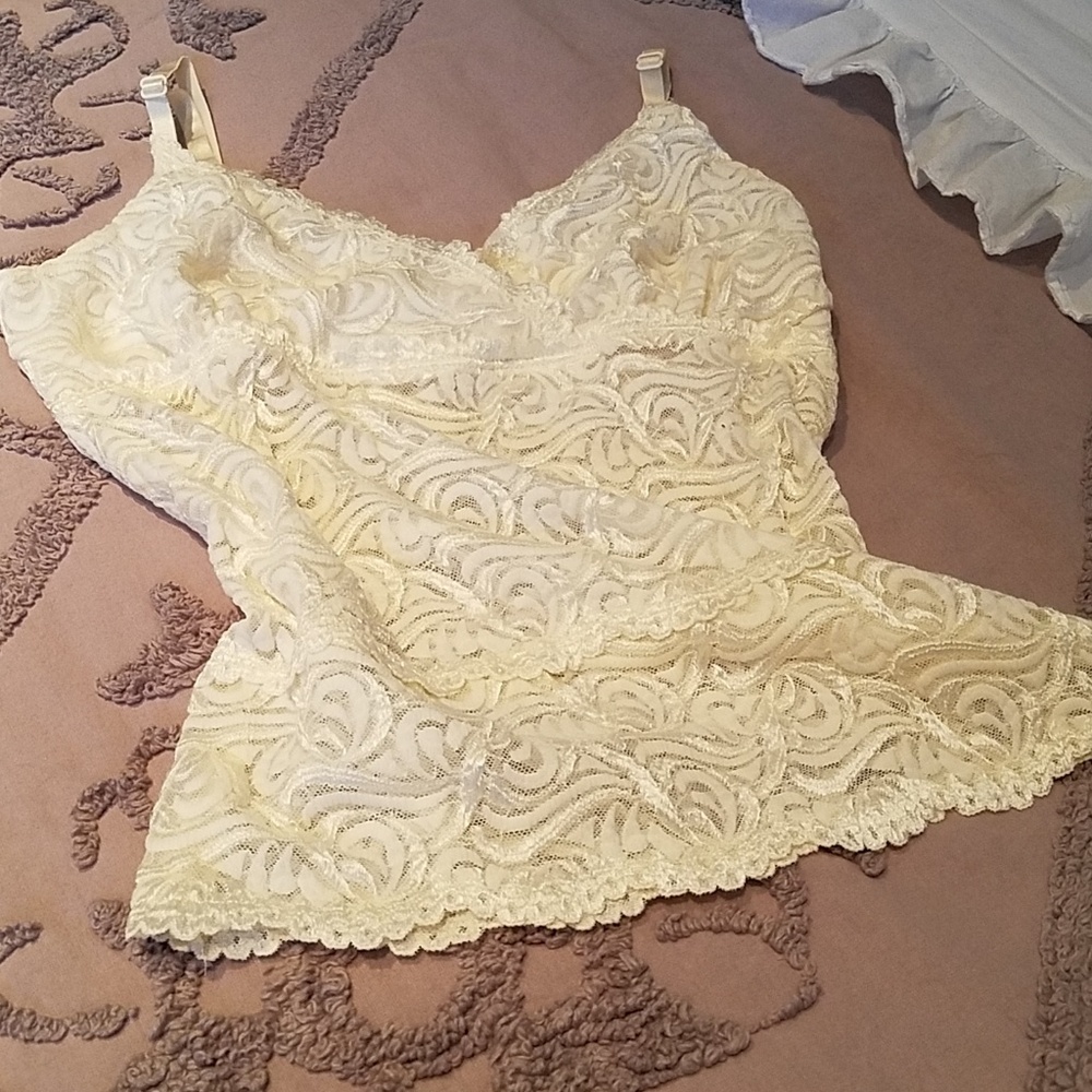 Bebe Lace Camisole Top Size Medium NWOT